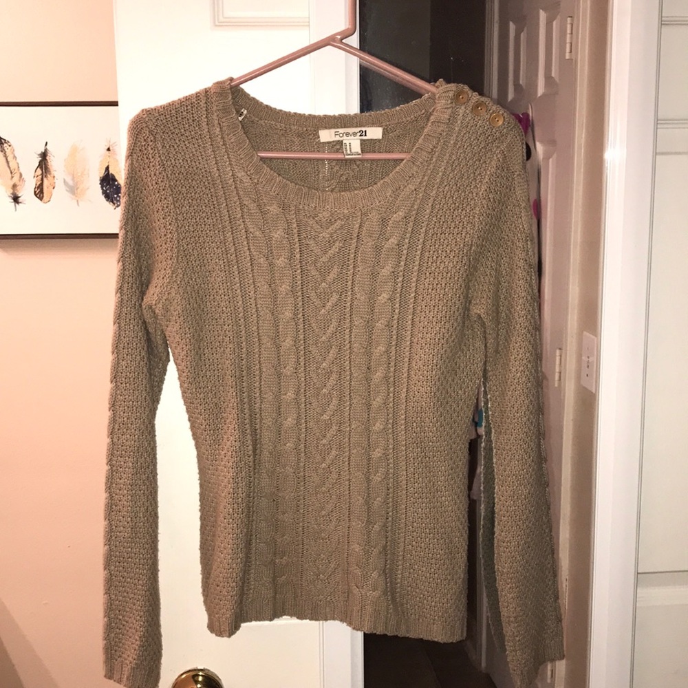 Women’s sweater